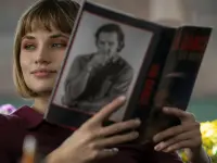 Makenzie Leigh-سیلمز لات