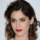 Lizzy Caplan Lizzy Caplan