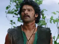 آغاز باهوبالی-Baahubali: The Beginning