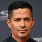 Jay Hernandez