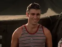 Steven Bauer-صورت زخمی
