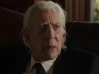 تلفن آقای هریگان-Donald Sutherland