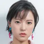 Chloe Xiang