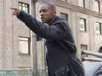 من افسانه ام-I Am Legend2