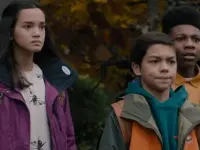تحت پوشش-Under Wraps1