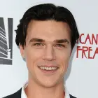 Finn Wittrock