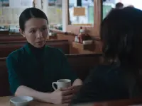 5 به نقل از او - She Said